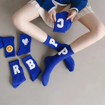 5pairs Bahar Dış Giyim C Harfi Çorap Kadın Ins Trend Japon Ve Kore Net Kırmızı Klein Mavi Orta tüp Çorap Pamuk