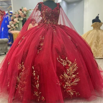 Kırmızı Parlak Quinceanera elbiseler Balo 3D Çiçek Aplikler Dantel Kolsuz Pelerin İle El Yapımı Çiçekler Tatlı 15 Parti