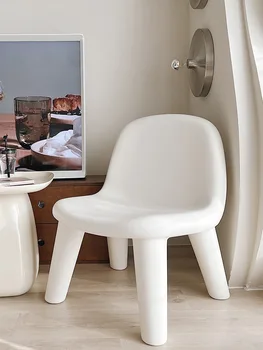 Şezlong tek İskandinav tasarımcı kanepesi sandalye wabi sabi rüzgar net ünlü ev arkalığı küçük tabure krem tarzı sandalye